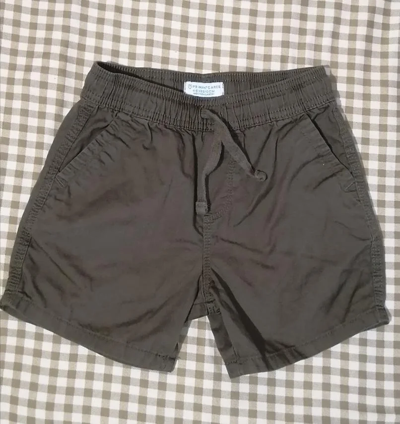 Шорти хлопчачі темнозелені, 4-5 років, Primark (товар вживаний)